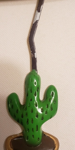 Allen Designs Cat Clock - Picture 4 of 4